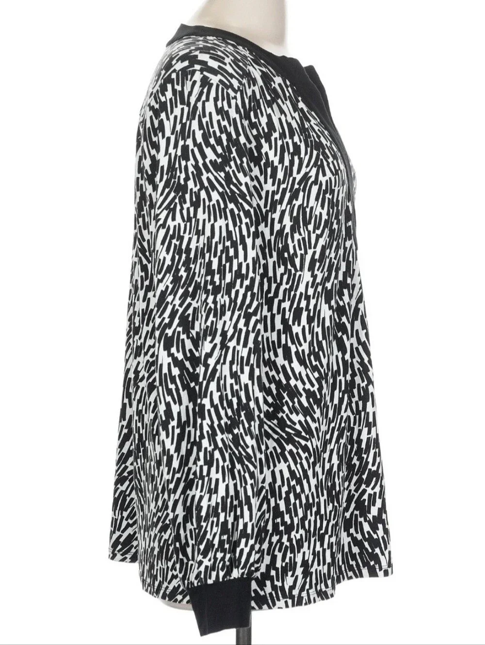 Michael Kors Black & White Abstract Print V-Neck Blouse, Large